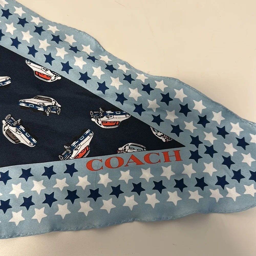 Coach diamond scarf with cars / Nascar - Picture 3 of 3